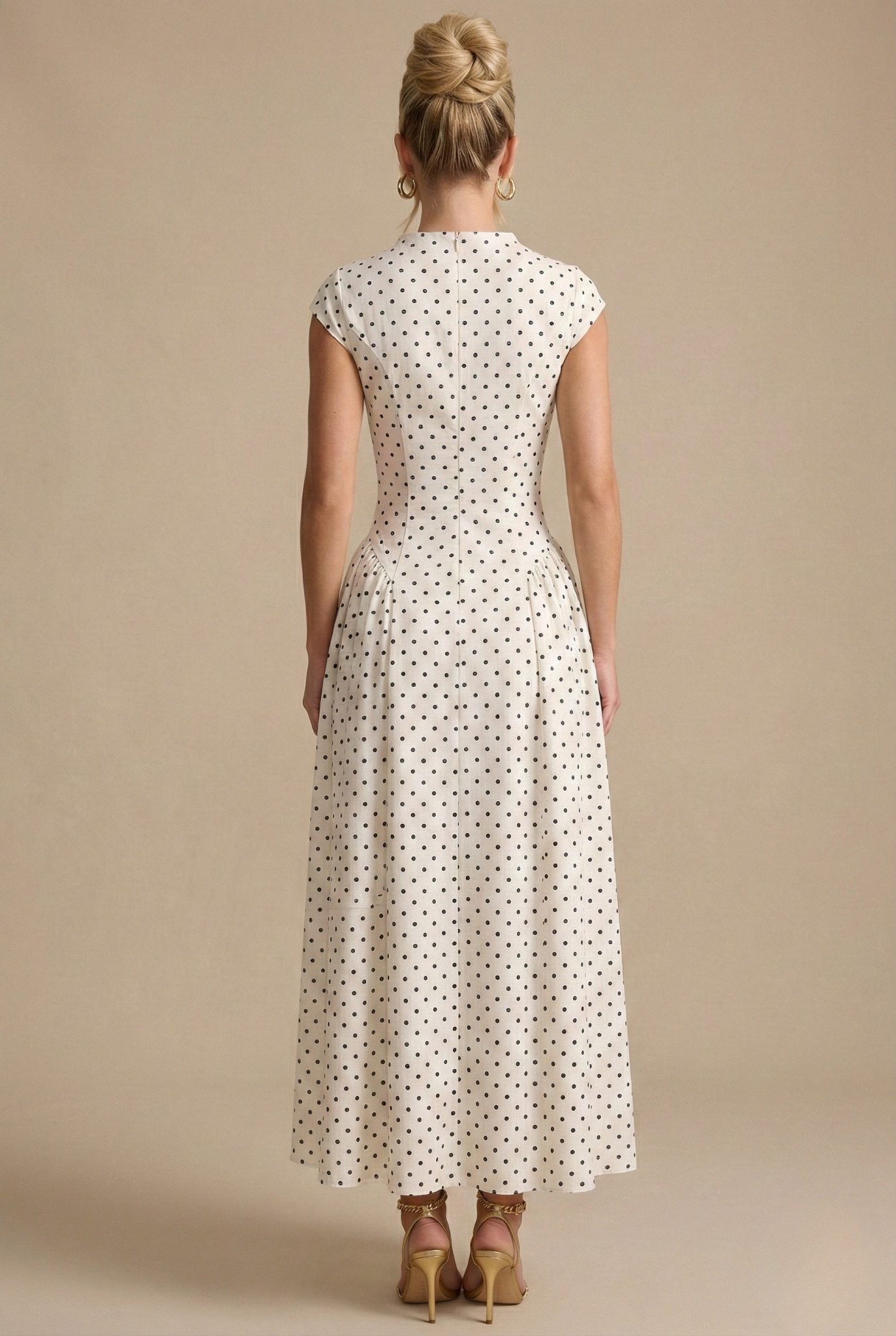 Women's White Polka Dot Maxi Dress | Round Neck A-Line Casual Summer Dress