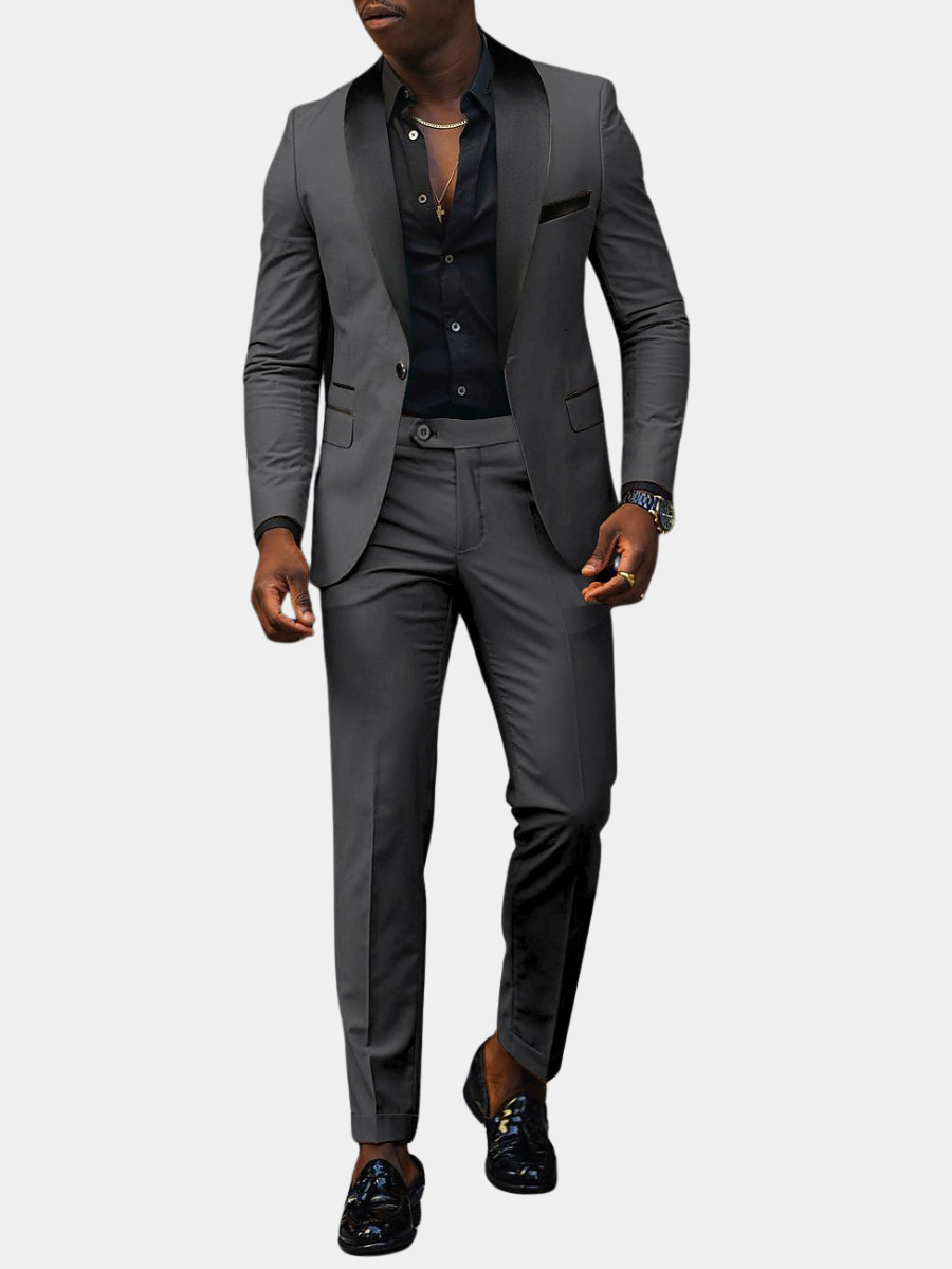 Men's single button suit, front view