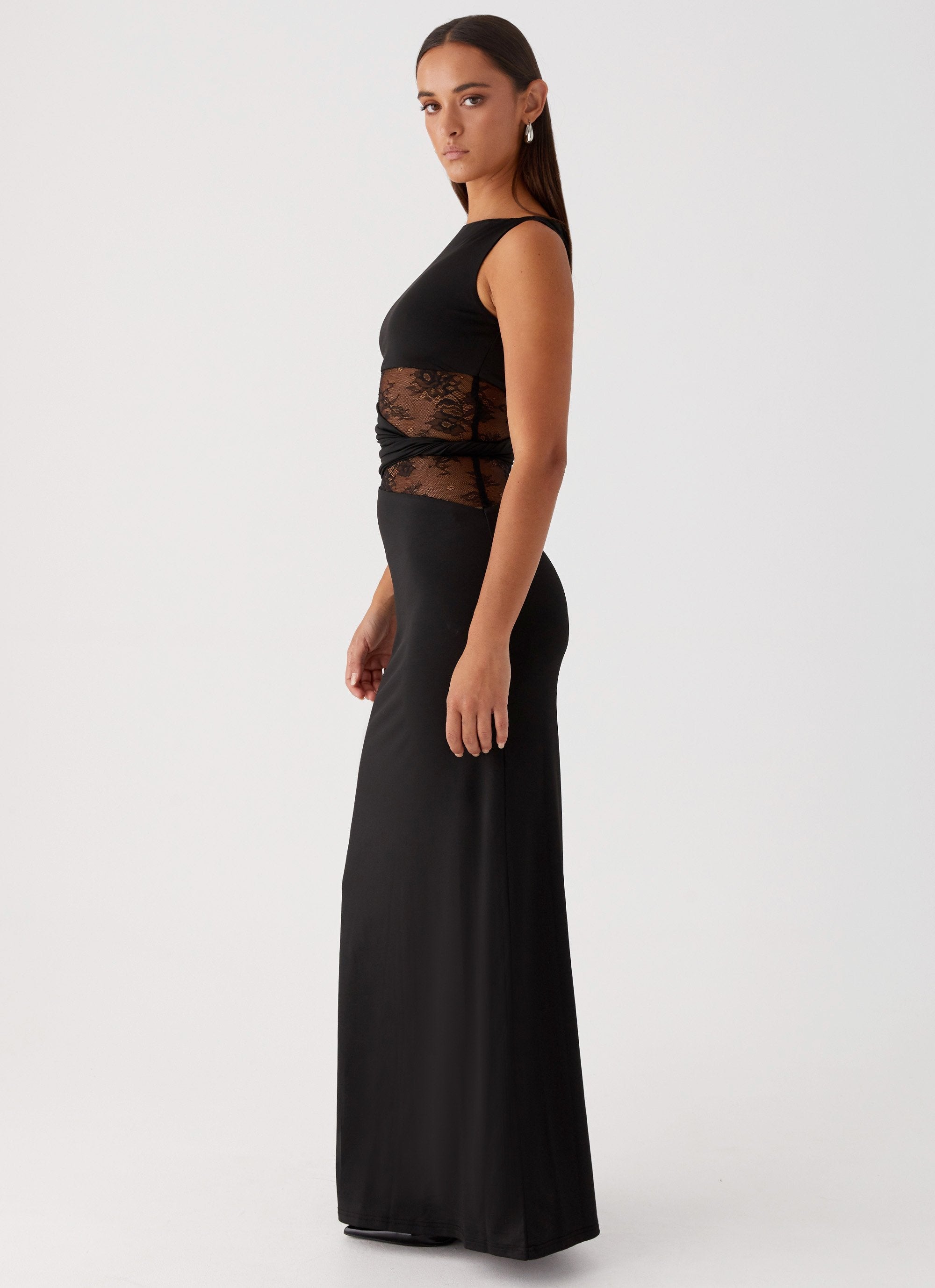 Women's Black Sleeveless Scoop Neck Mesh Cutout Fitted Maxi Evening Dress
