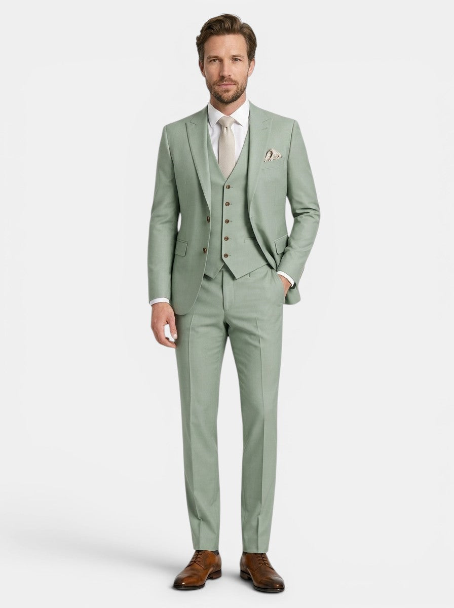 Men's classic slim fit 3-piece suit, jacket detail view