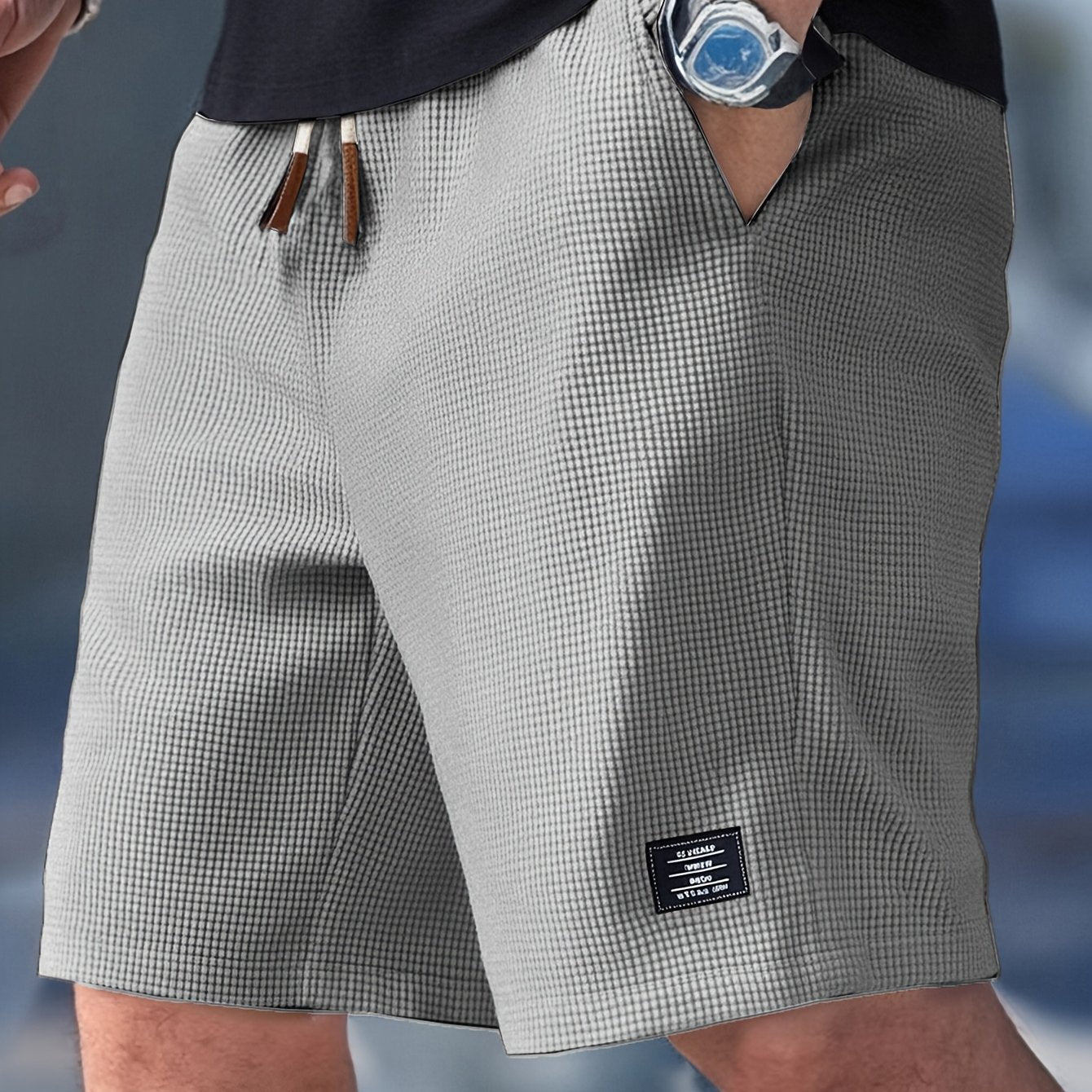 Men's easy-fit casual shorts - full view