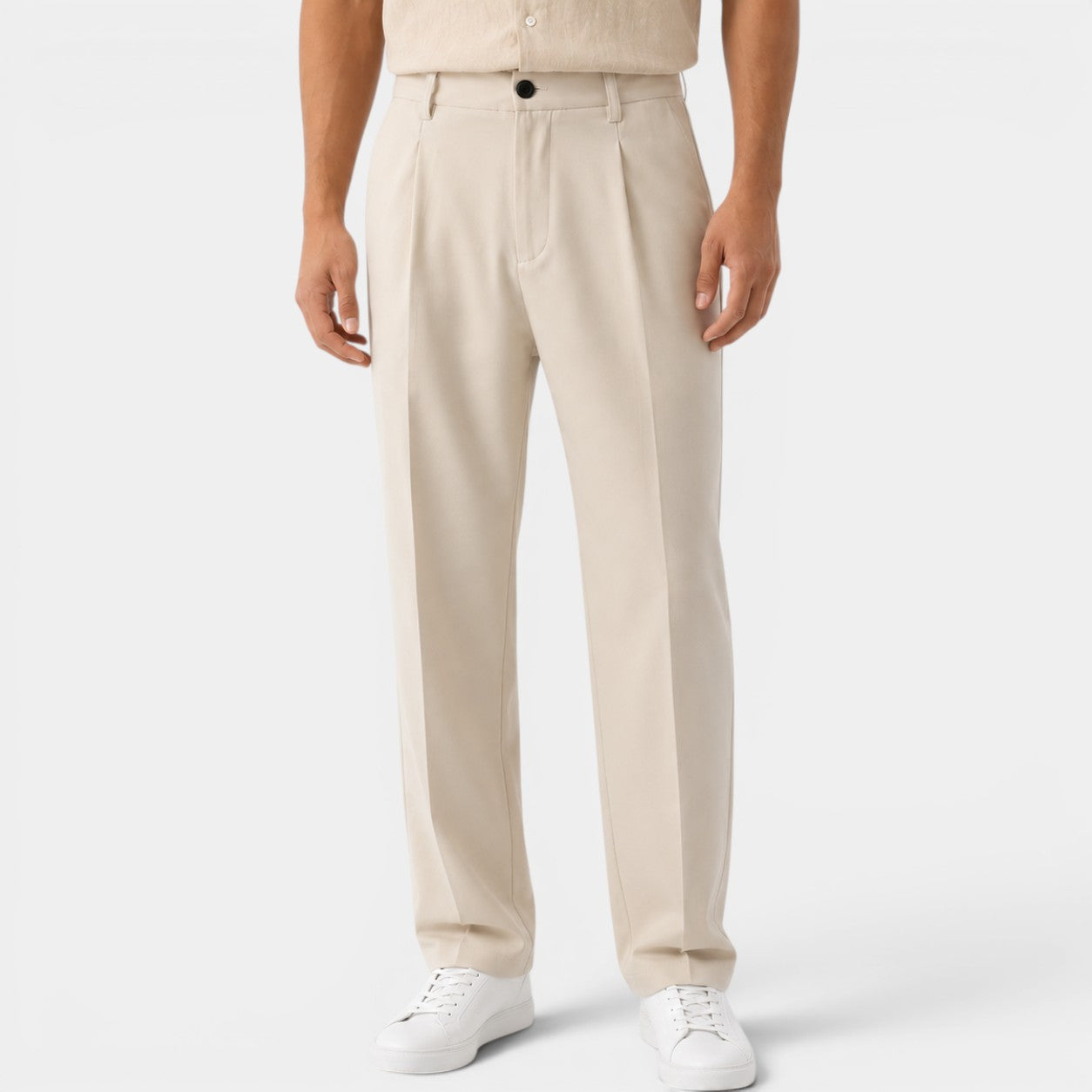 men's pleated lightweight trousers - front view