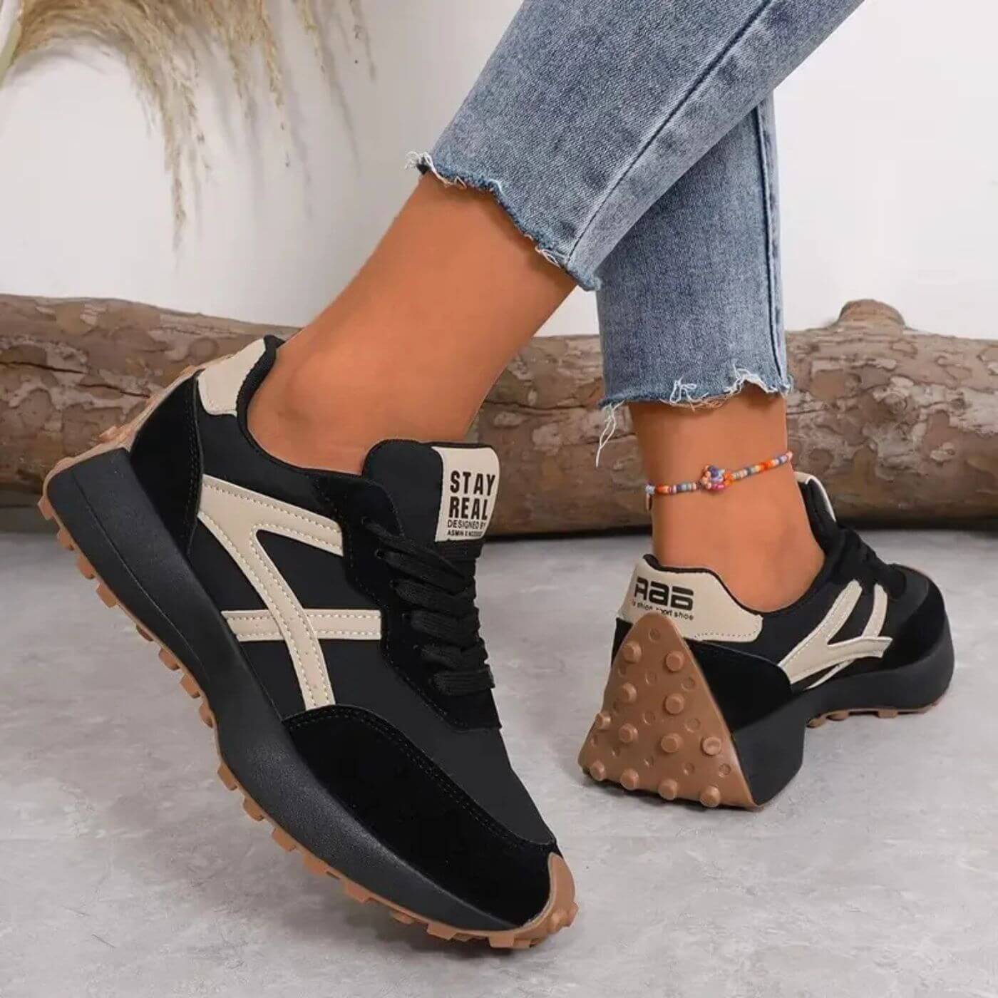 Women's lace-up sneakers - lifestyle view