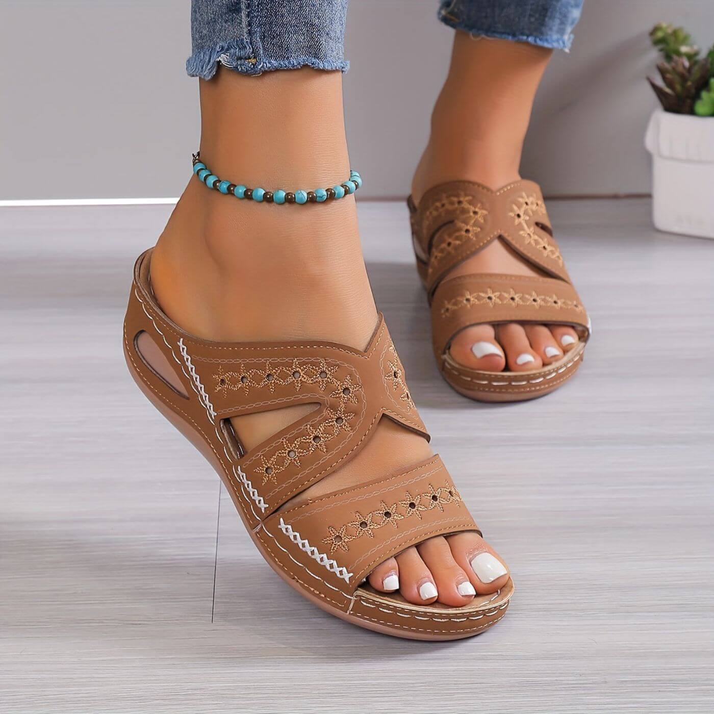 Women's Open Toe Cutout Slip-On Wedge Sandals Casual Comfort