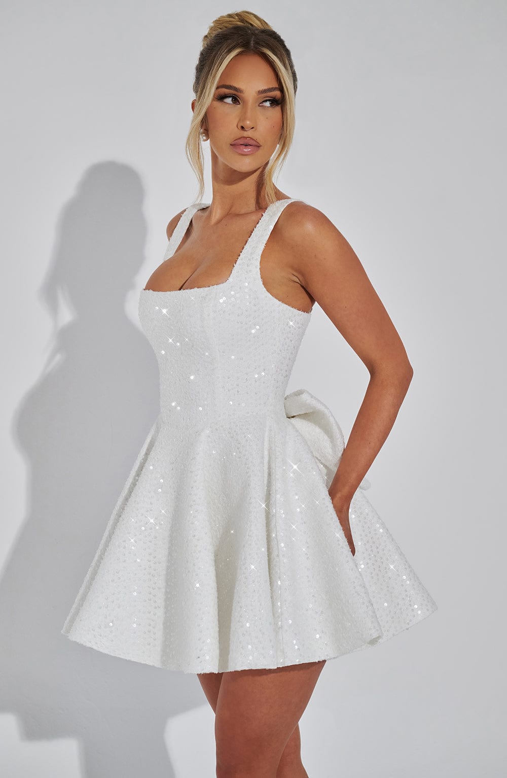 Women's Sequin Sweetheart Neck Wide Strap Bow Back Flared Mini Dress Party