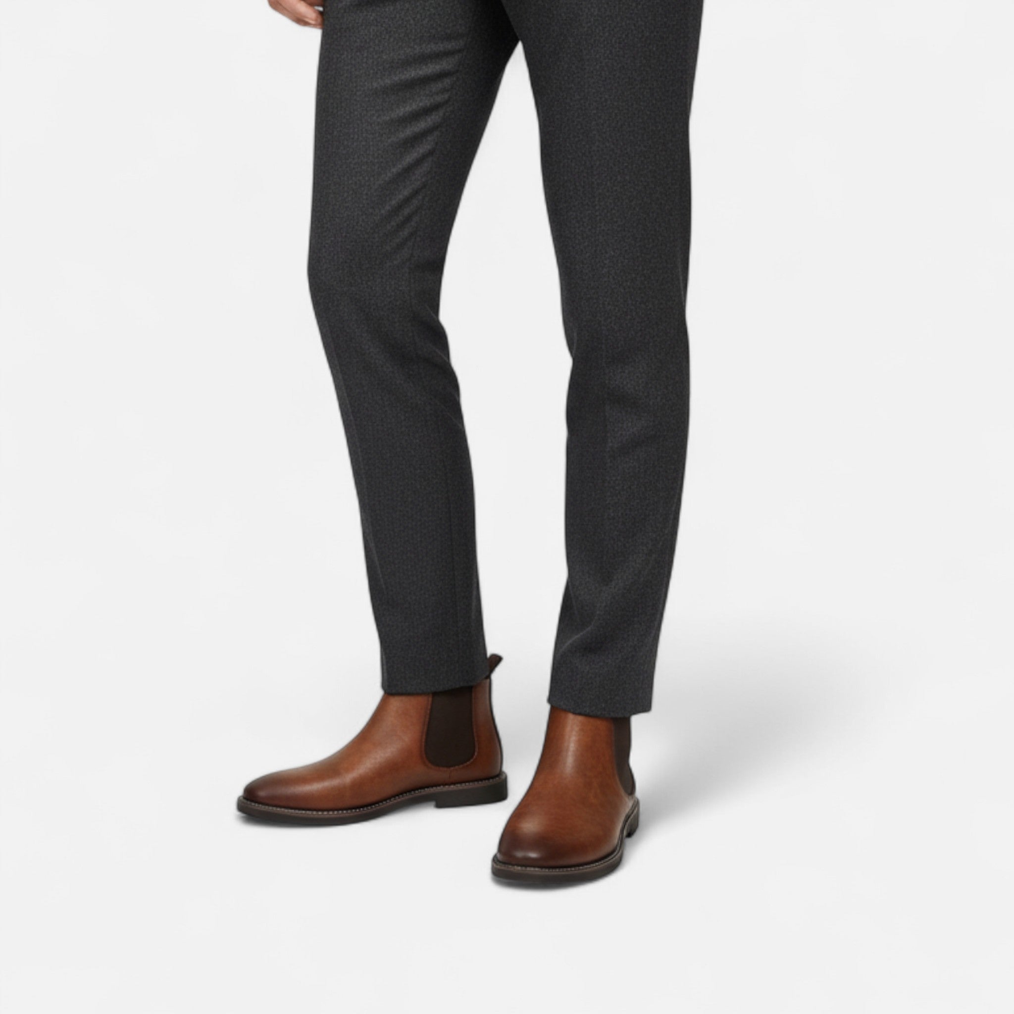 mens classic oxford boots | timeless formal leather shoes - detail view