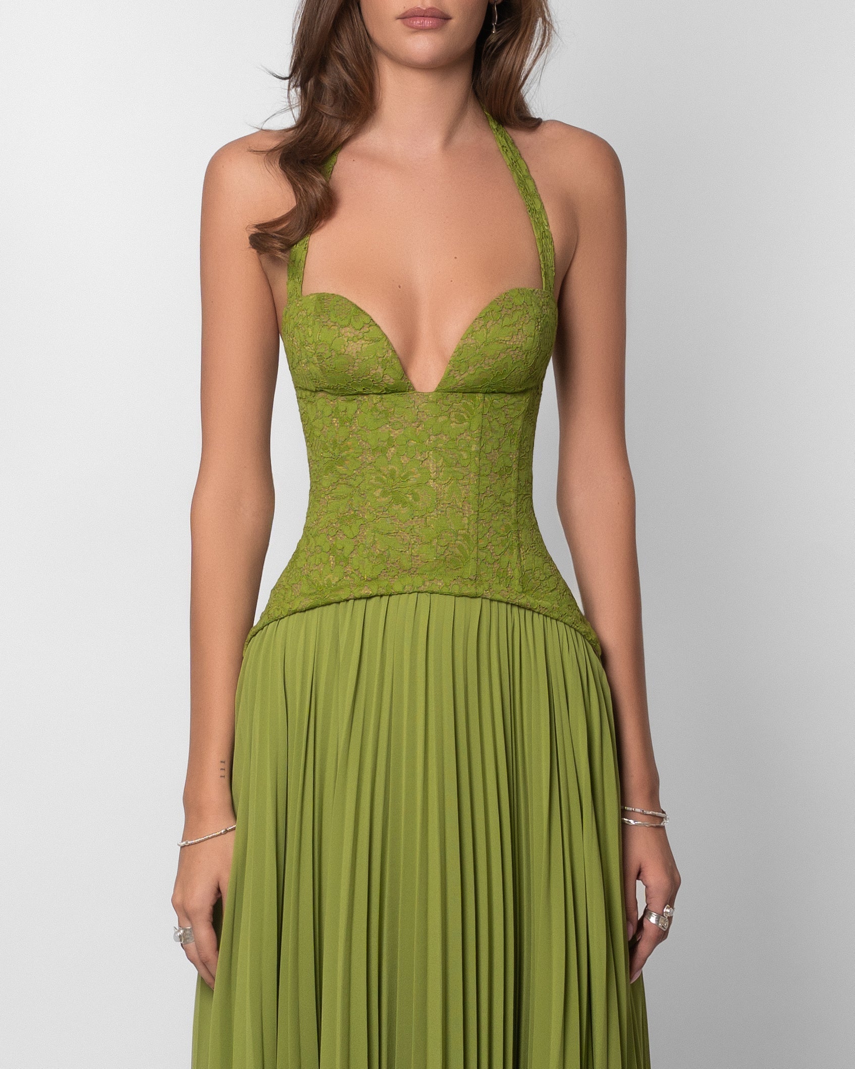 Women's Green Deep V-Neck Spaghetti Strap Ruched Bodice Flowy Maxi Evening Dress Wedding Guest