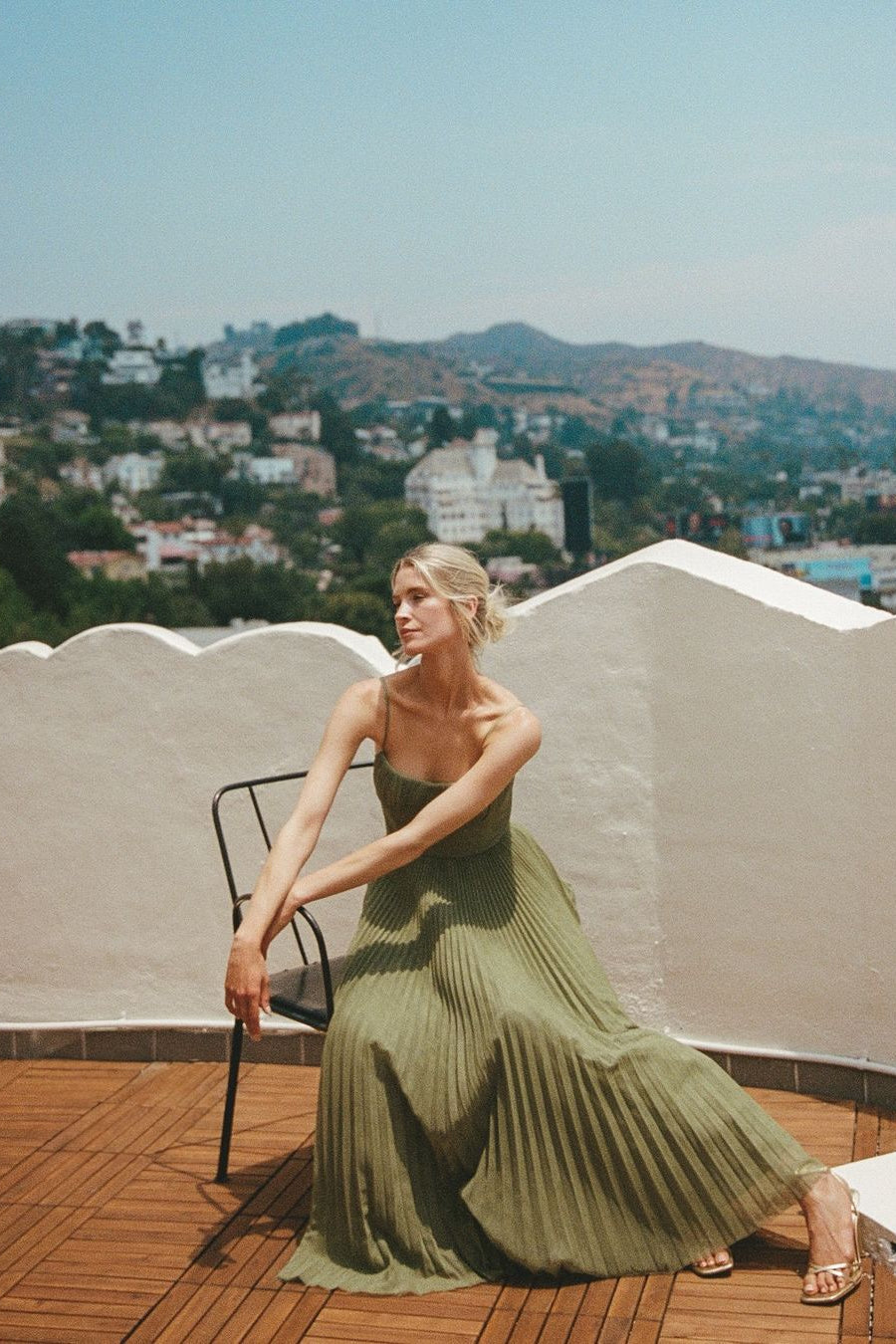 Women's Sleeveless Pleated Tulle Maxi Dress | Sweetheart Wedding Guest