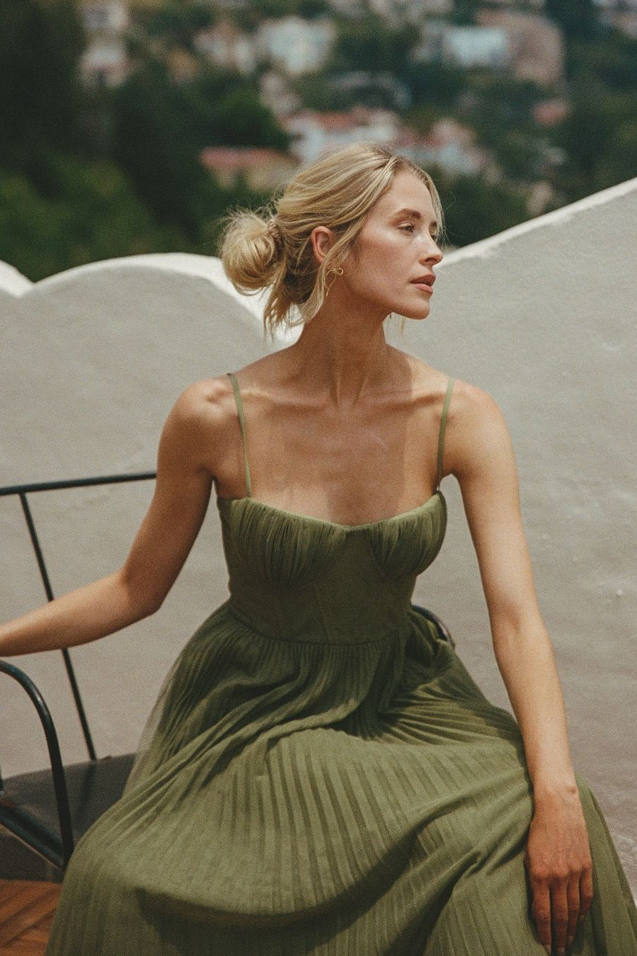 Women's Sleeveless Pleated Tulle Maxi Dress | Sweetheart Wedding Guest