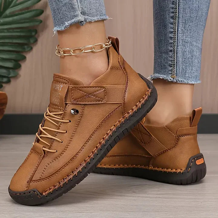 Women's Black Wide Fit Sneakers | Supportive Ergonomic Arch Support Shoes