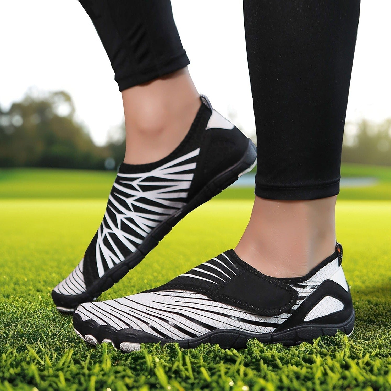 Women's Barefoot Trainers
