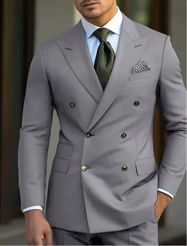 Men's double-breasted suit detail view 4