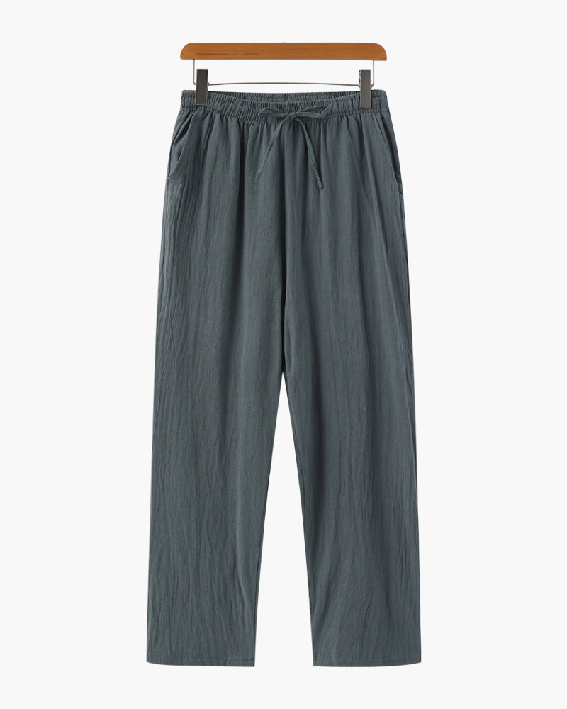 Men's linen trousers - styling view