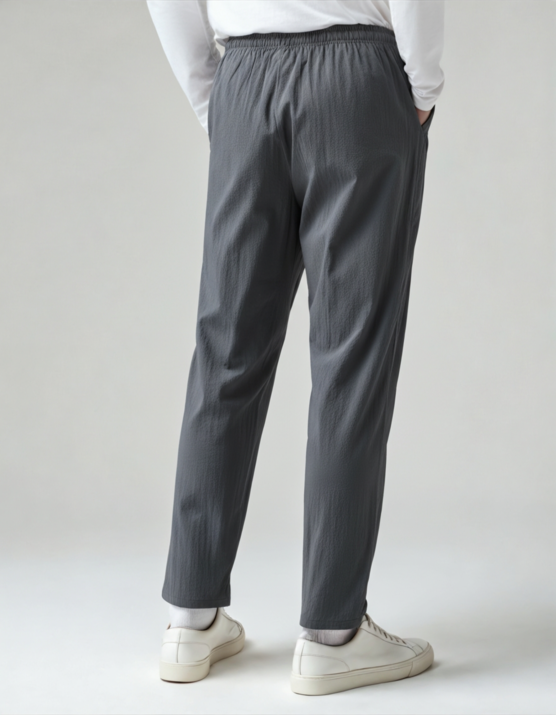Men's linen trousers - fabric detail