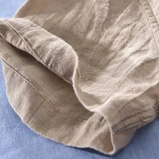 mens short sleeve linen shirt | casual summer button-up - close-up view
