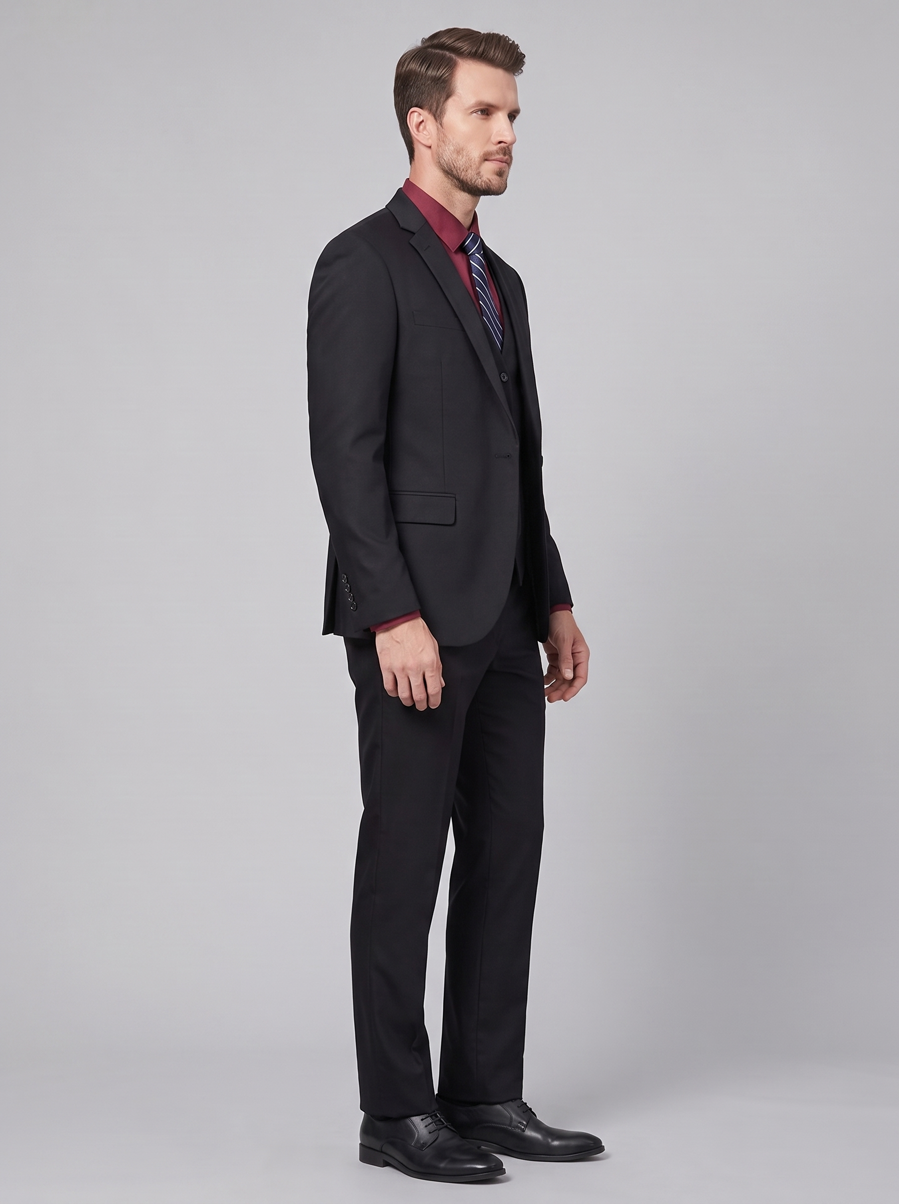 Men's slim fit formal suit view 4