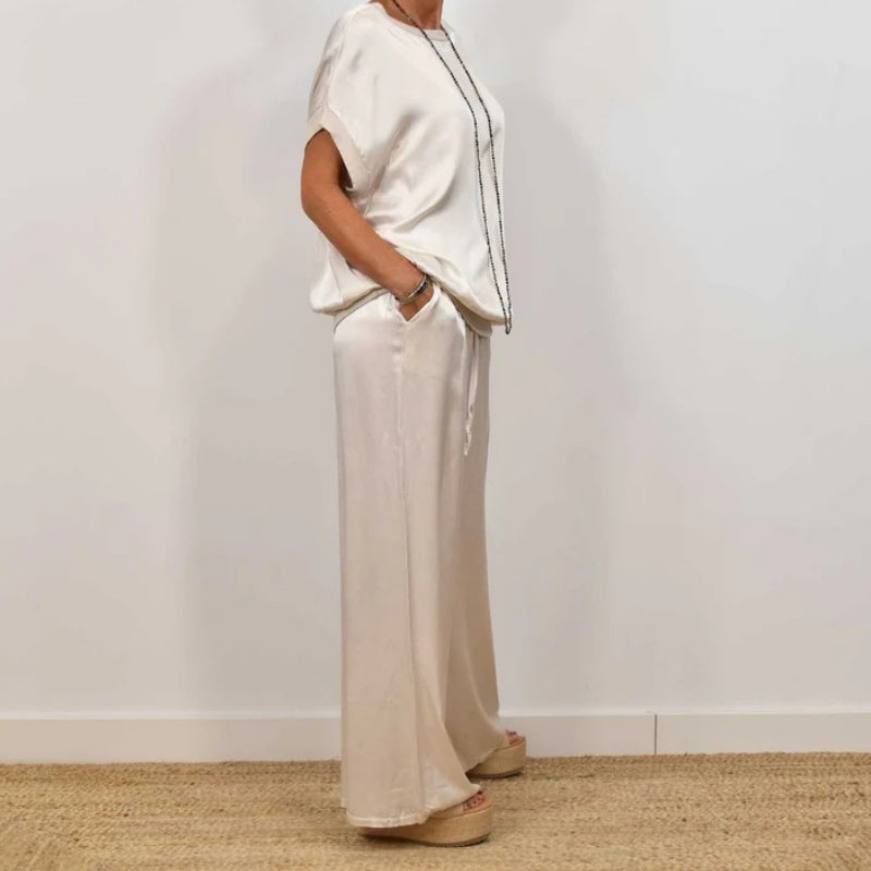 Women's Short Sleeve Crew Neck Top and Wide Leg Pants Two-Piece Set