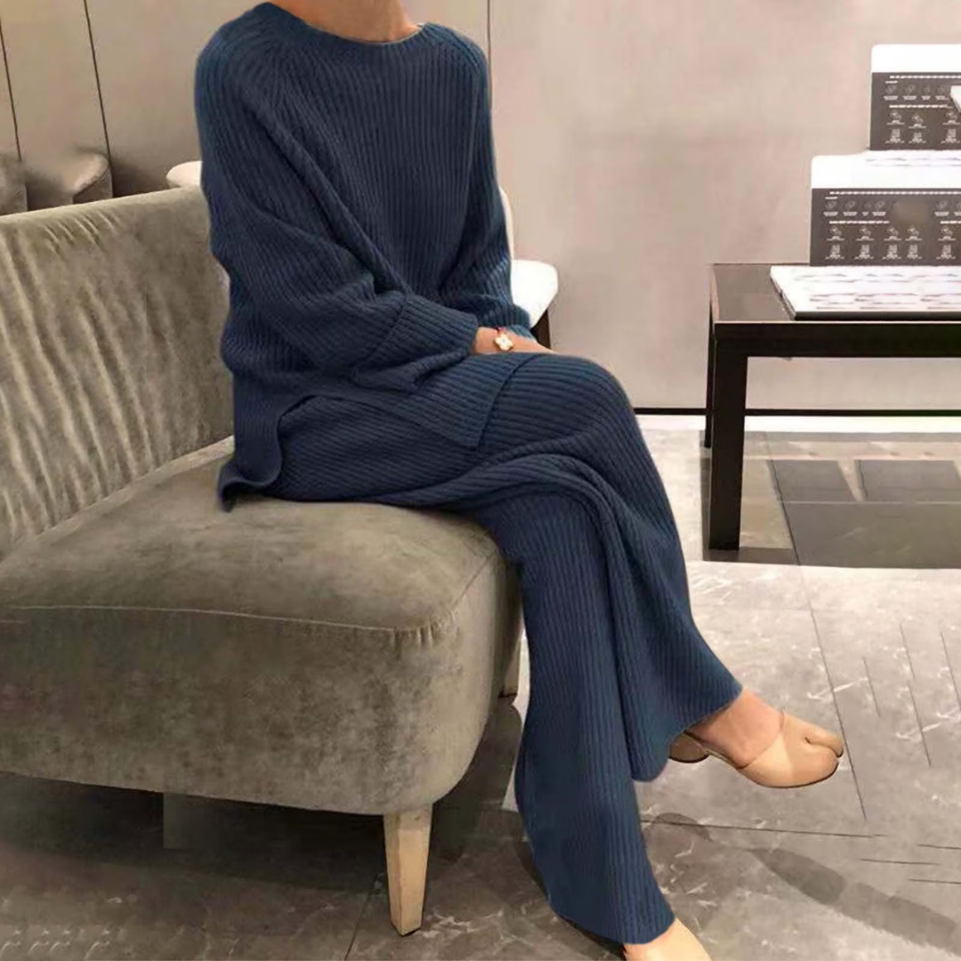 Women's Casual Sweater and Pants Set - photo 3