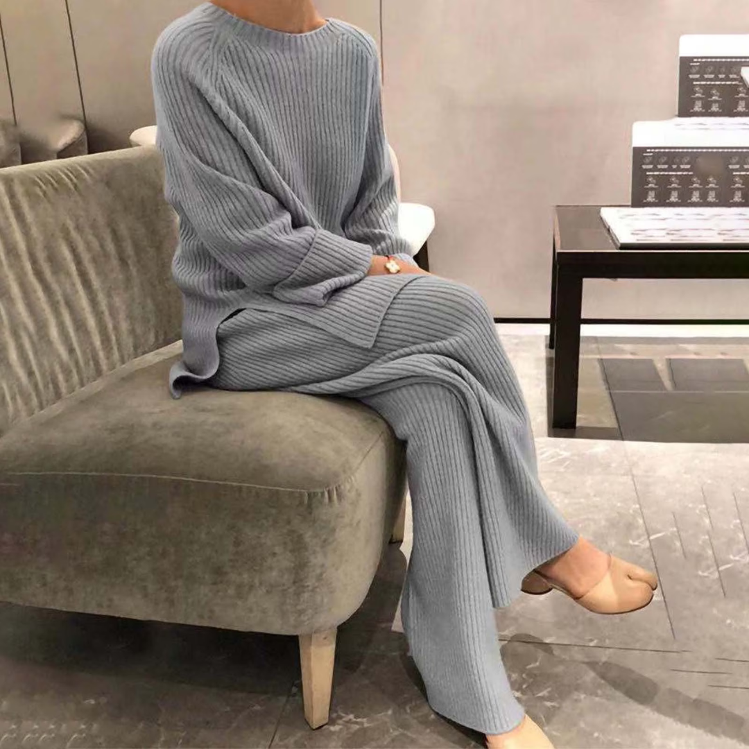 Women's Casual Sweater and Pants Set - photo 4