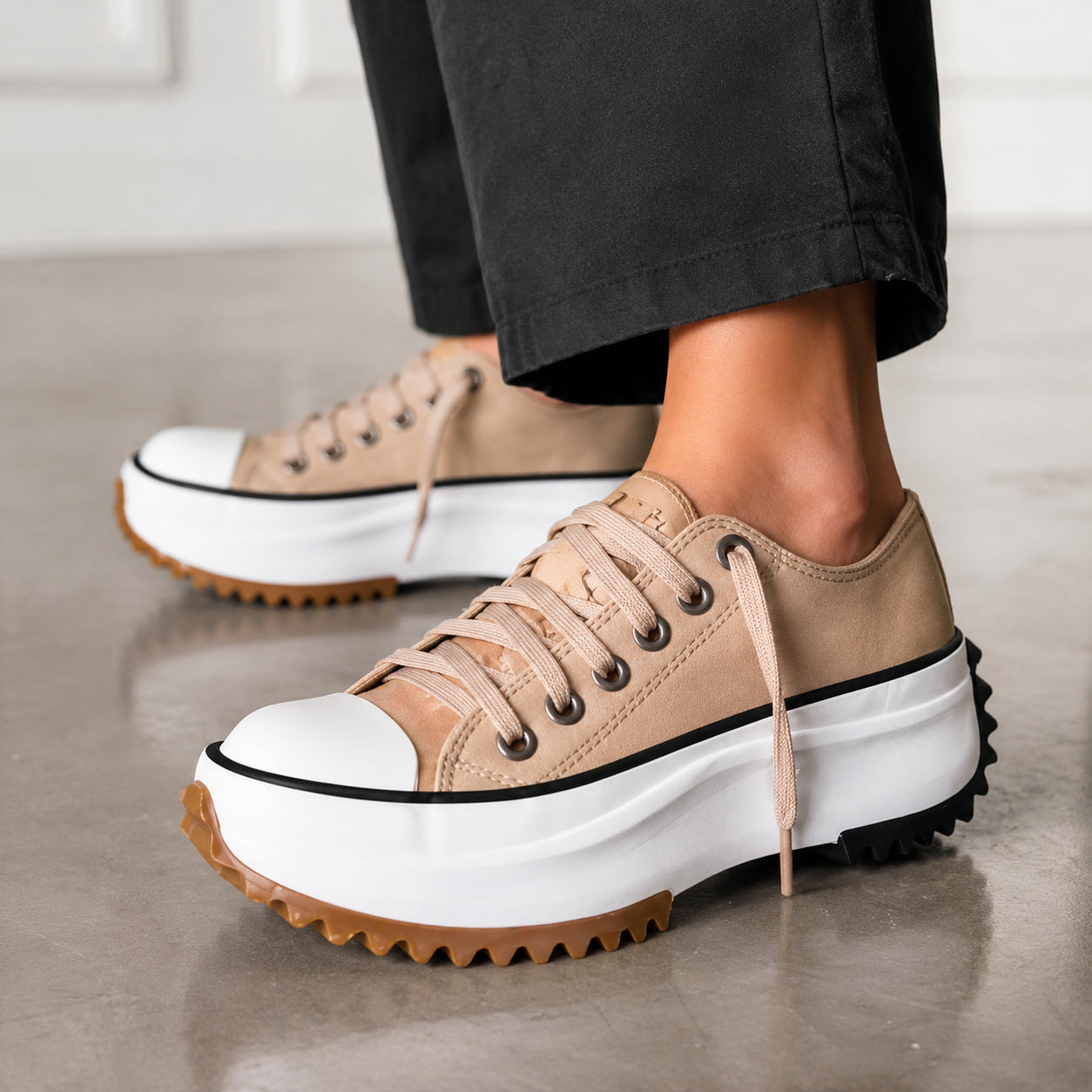 women's orthopaedic pain relief sneakers - front view